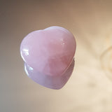 Cœur poli en quartz rose 